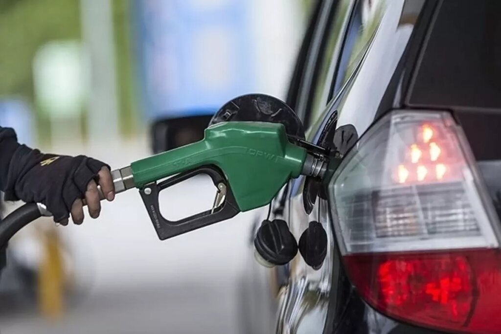 akaryakita zam geliyor iste yeni fiyatlar CqcBrN3t