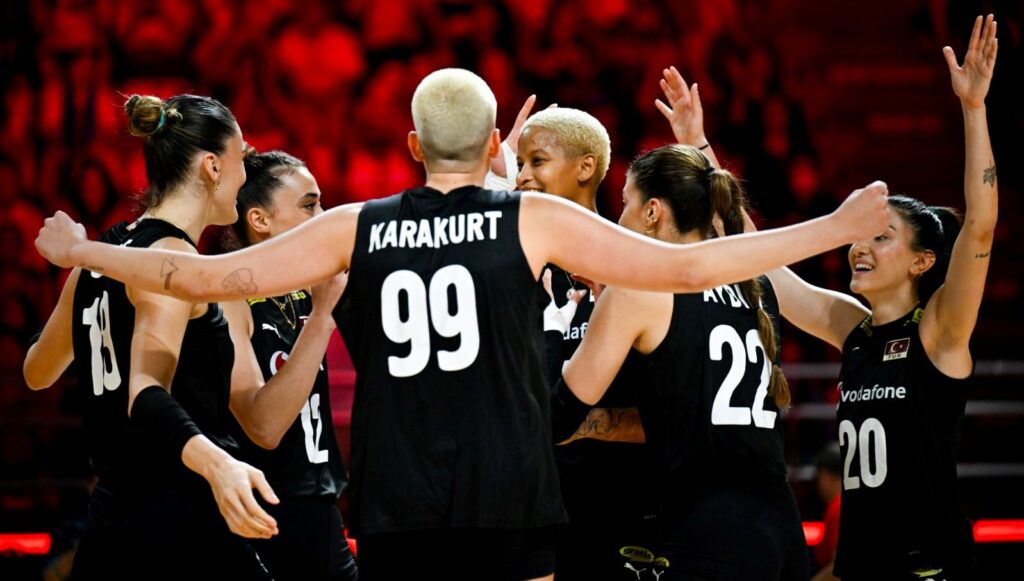 filenin sultanlari dunya sampiyonasinda 2de 2 yapti bvlBHhmv