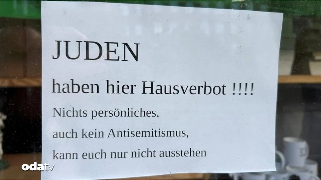 almanyada tarihi yaralar acildi kitapcidan tepki ceken tabela ilGebWO8