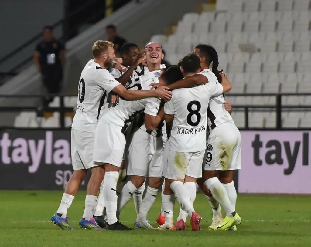 Ege Derbisi: Manisa FK vs Bodrum FK