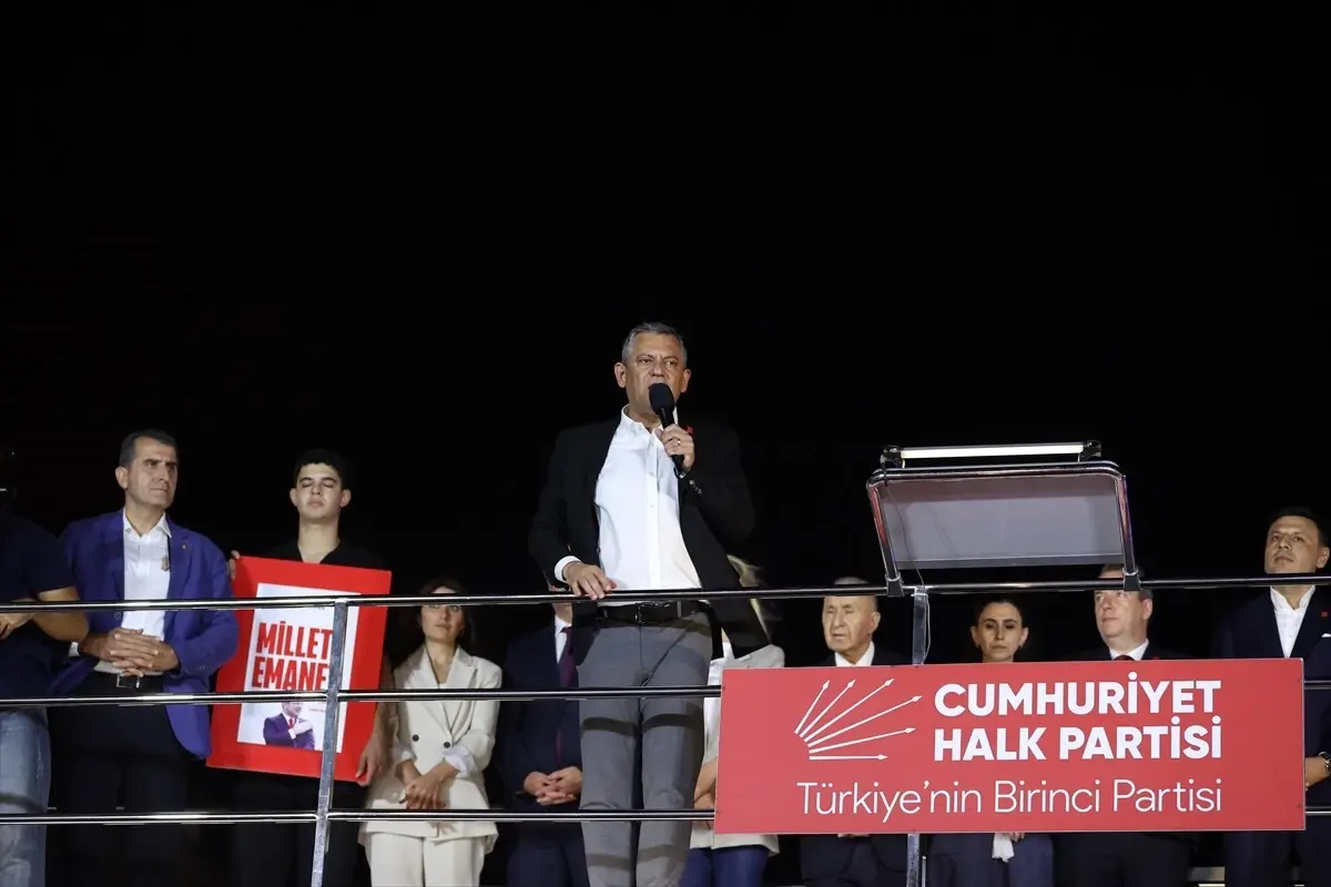 ozgur ozelden bahcelievler mitingi 3Gk8keha