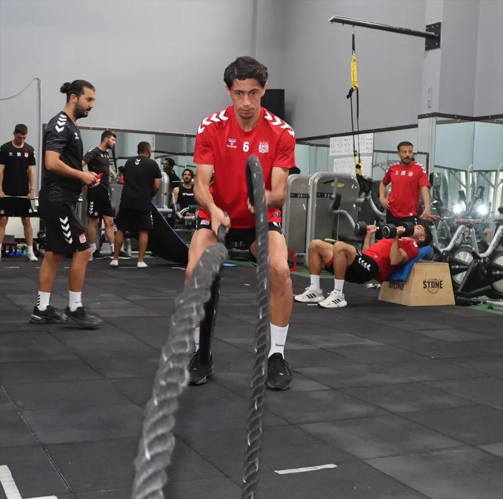 sivasspor sariyer maci hazirliklarini surduruyor HXFUz8f5