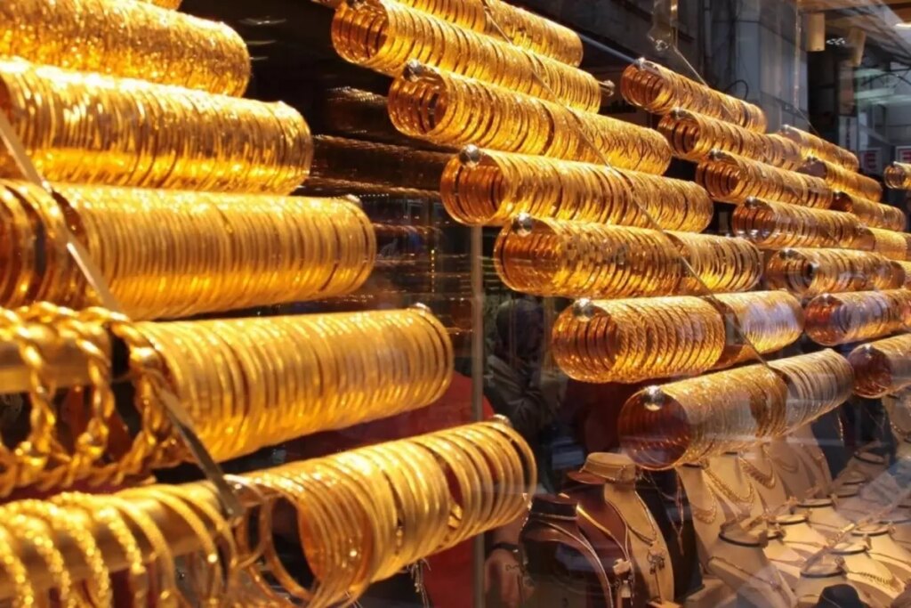 altindaki artis sonrasi yeni arayislar gundemde iste gumuse de parasi yetmeyenlerin yeni favorisi DL9SXE3J.jpg