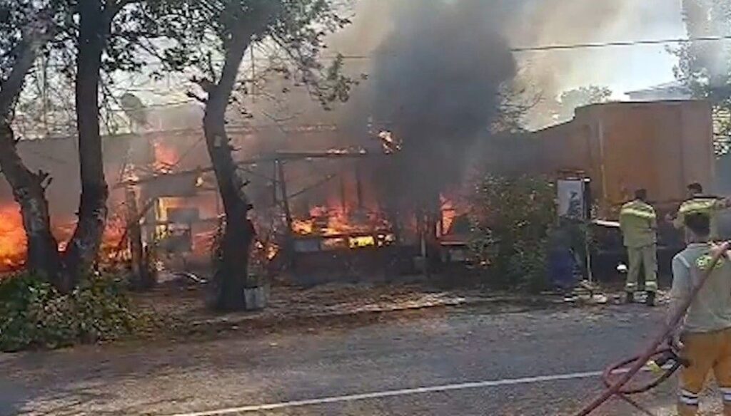 antalyada terk edilmis baraka alev topuna dondu 8TSdaLWS.jpg