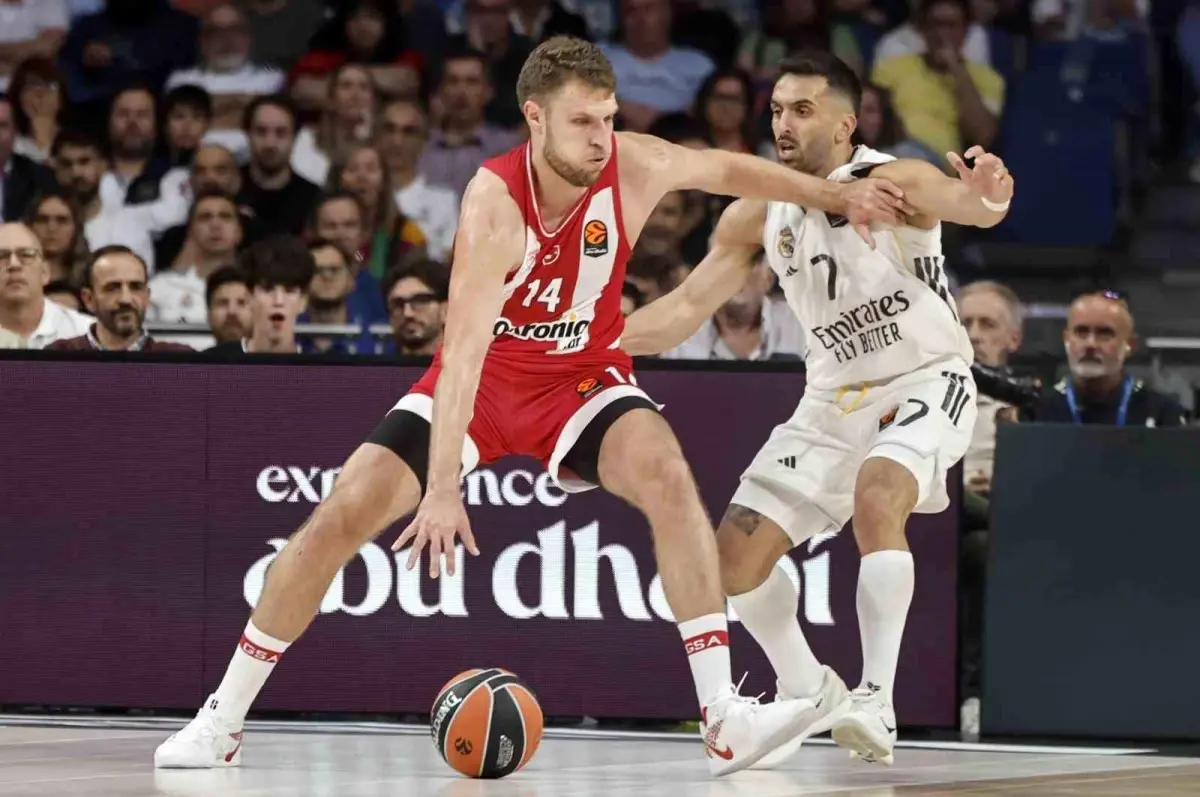 euroleague 3 haftanin mvpsi sasha vezenkov a81NAjC1