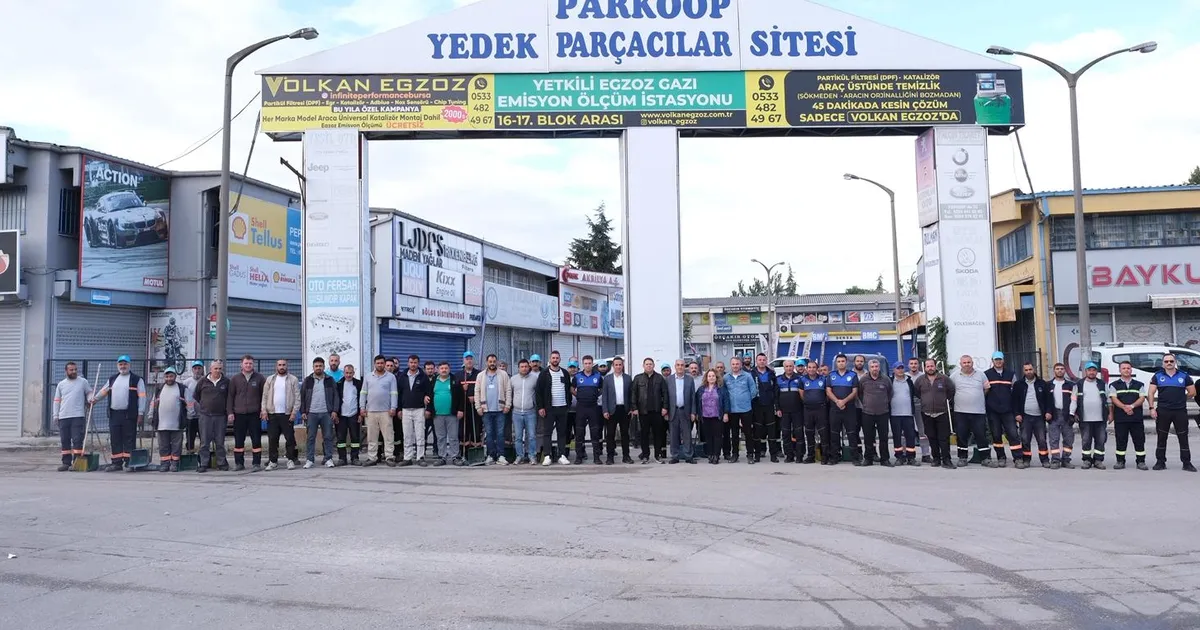 nilufer belediyesinden besevler sanayi sitesinde kapsamli temizlik QxbZQwaa