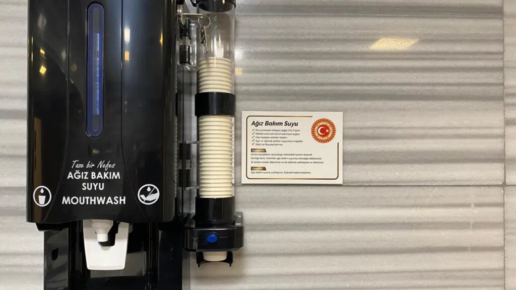 tbmmnin yeni doneminde milletvekillerine agiz bakimi icin makine NYZ4tSW8.jpg