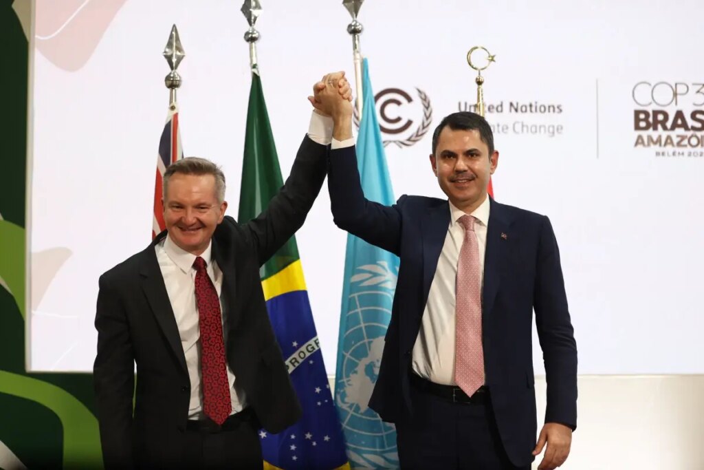 Bakan Kurum: Türkiye iklim değişikliğiyle mücadelede yol gösteren bir aktör olmuştur