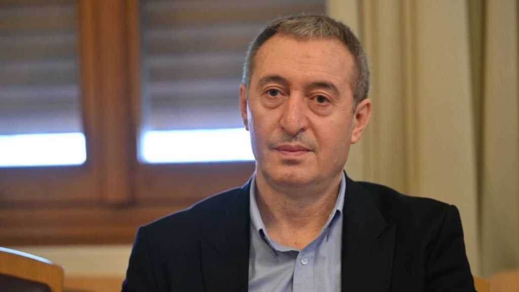 Tuncer Bakırhan: Nasıl Sayın Öcalan barış ve kardeşlik için ezber bozan adımlar attıysa, Sayın Bahçeli de o dönemde cesur bir adım attı