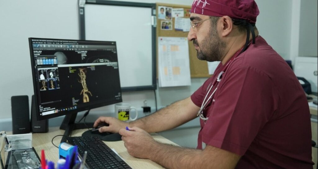 Ağız sağlığına dikkat etmeyen yandı! Kalp krizine neden oluyor