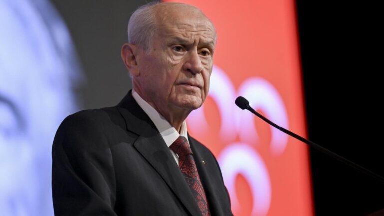 devlet-bahceli-ucak-kazasi-dusundurucu-lgawVzT3.jpg