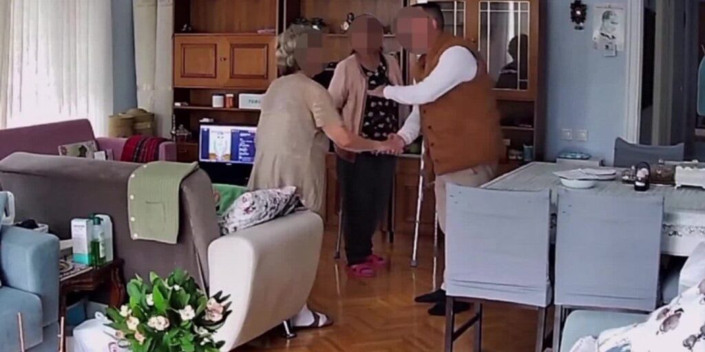 Kapı kapı dolaşıp ‘manda yoğurdu’ tuzağı kurdu: O anlar kamerada